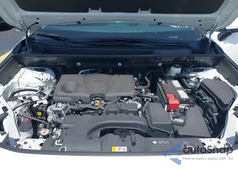 2024 Toyota Rav4 Xle из США, поврежденный, VIN 2T3W1RFV0RC300646